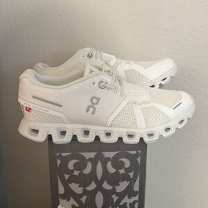 On Running Women's Shoes - Light Gray